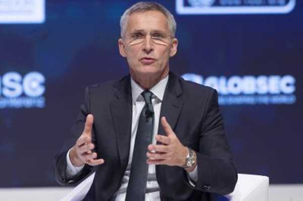 रूस यूक्रेन हमले का बहाना बनाने की कर रहा कोशिश : नाटो रूस यूक्रेन हमले का बहाना बनाने की कर रहा कोशिश : नाटो